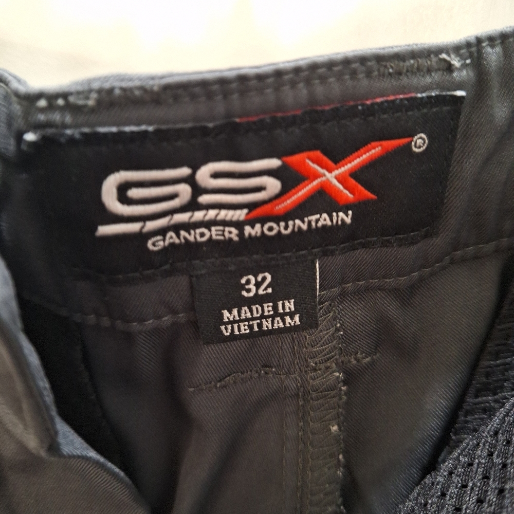 GSX Gander Mountain Grey           Shorts Size 32
